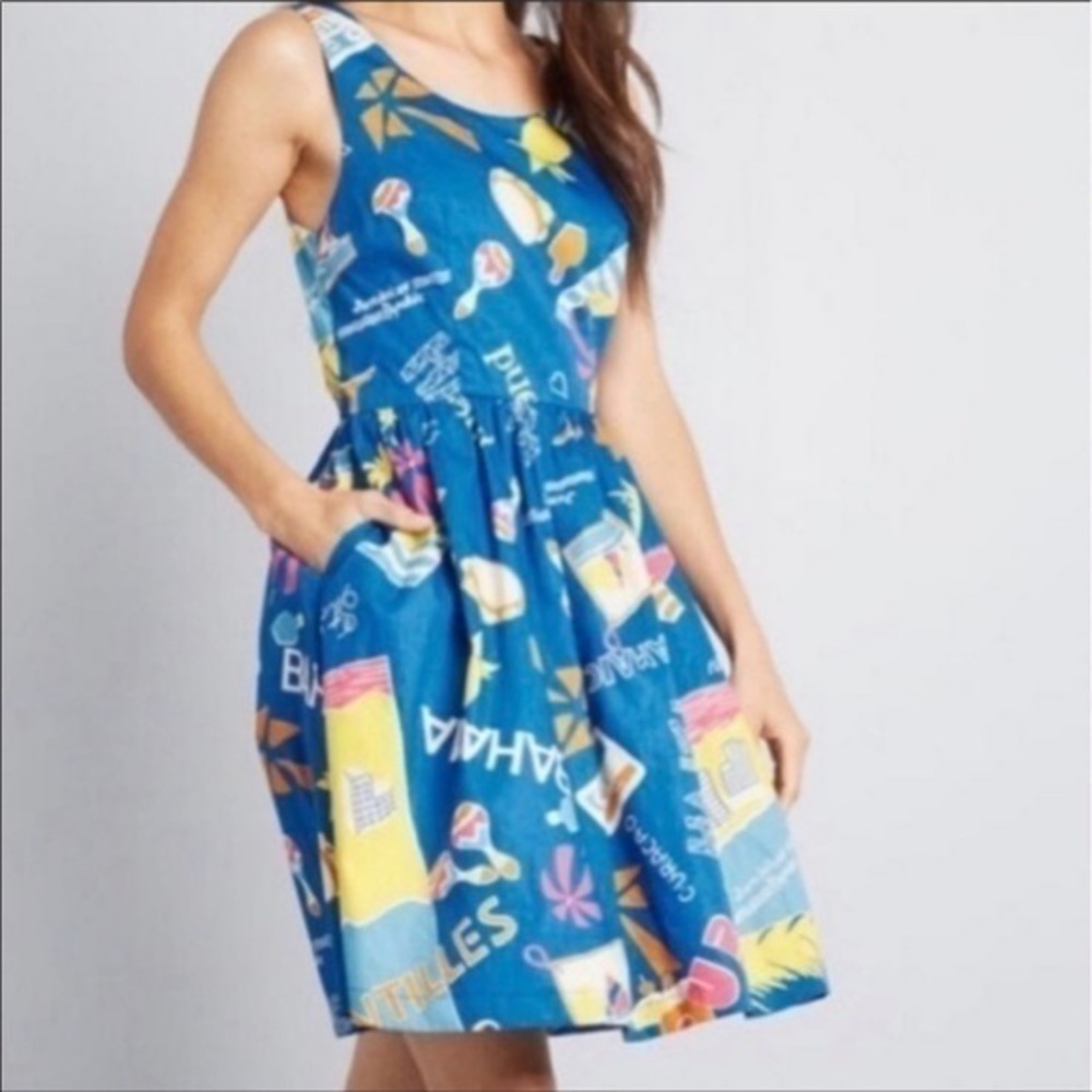 MODCLOTH Optimistic Effect Travel Caribbean Dress size small